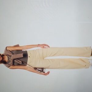 DL1961: NEW Stretch Cream Hepburn Wide Leg Jeans